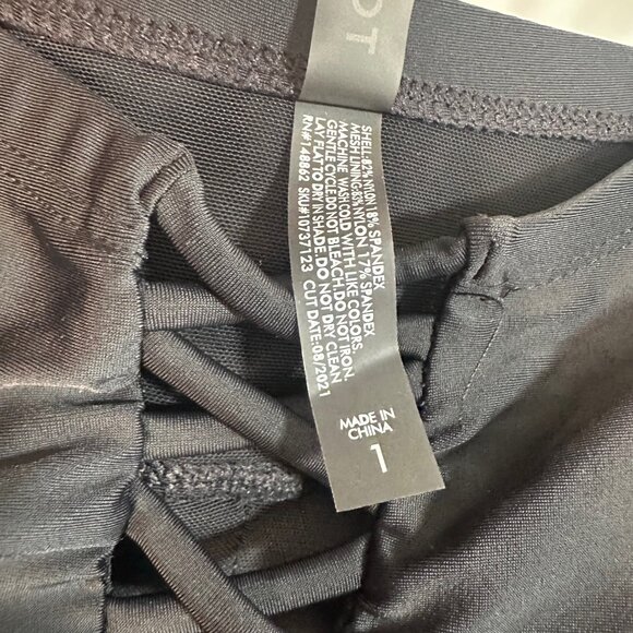 Torrid Wireless Lattice Ruched Black One-Piece Swimsuit 1X - Picture 8 of 14